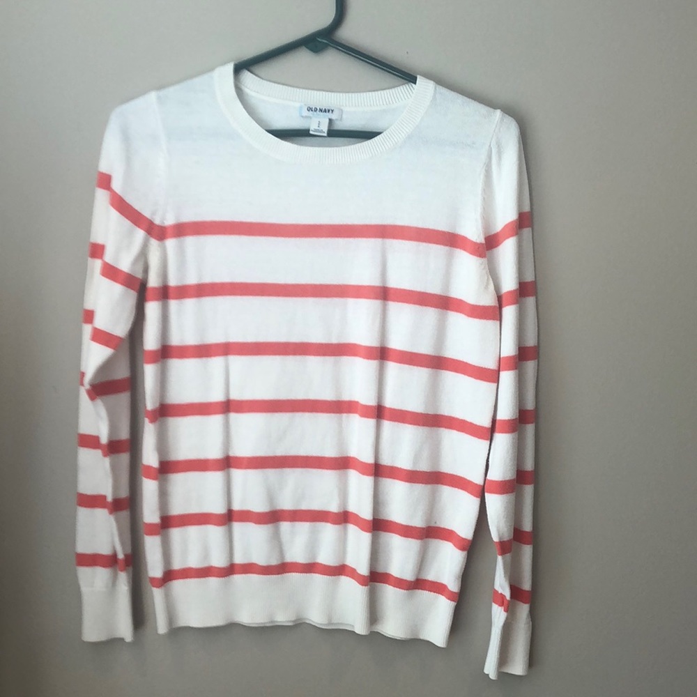 Old navy sweater